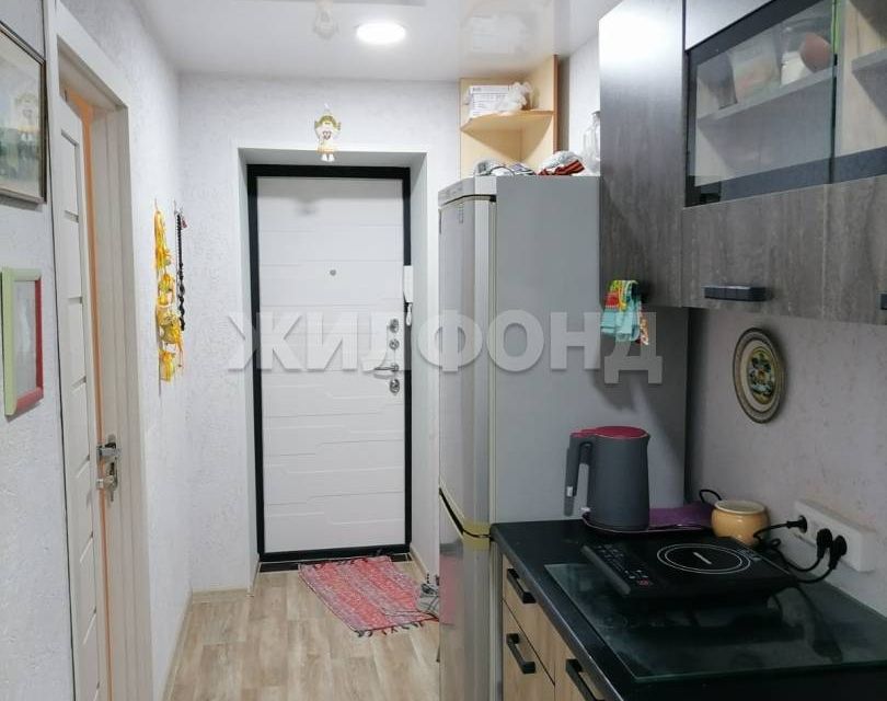Продаётся 2-комнатная квартира, 36.8 м²