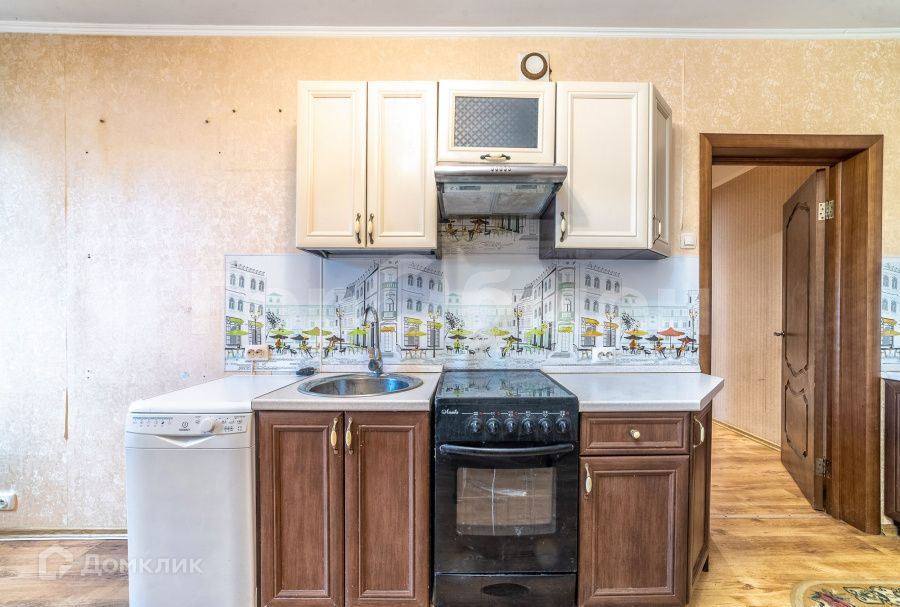 Продаётся 1-комнатная квартира, 54.5 м²