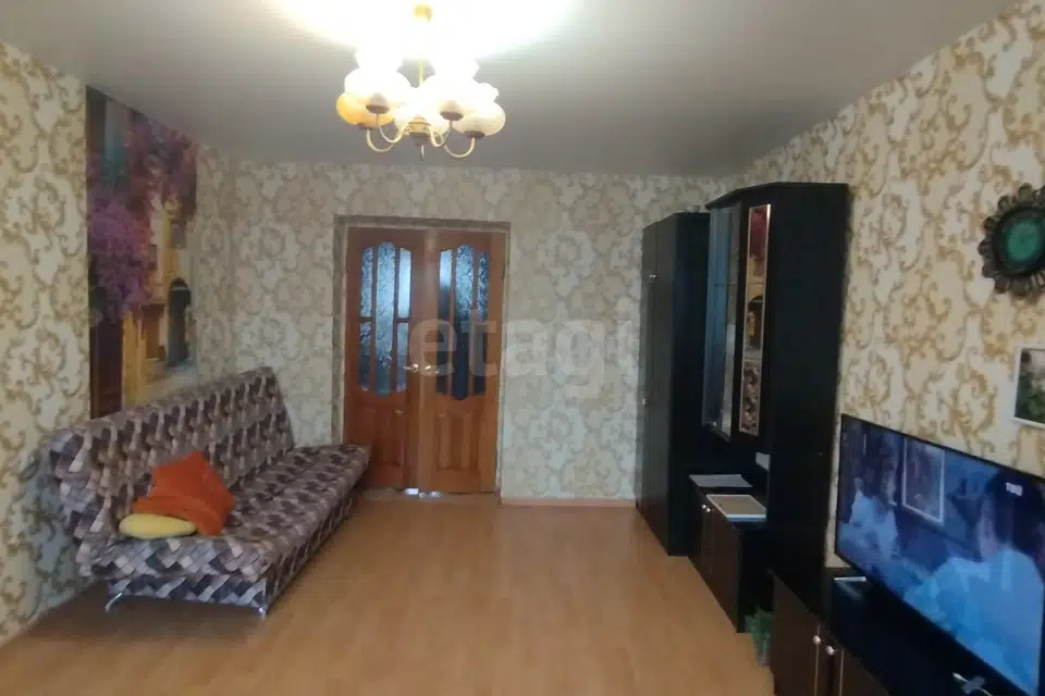 Продаётся 3-комнатная квартира, 59.3 м²