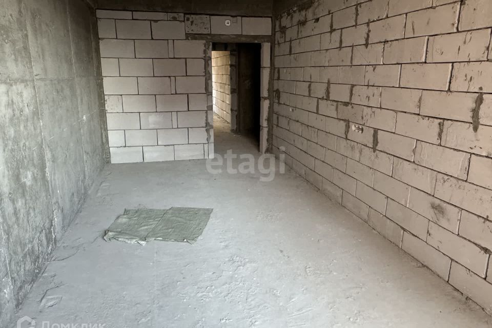 Продаётся 1-комнатная квартира, 60 м²