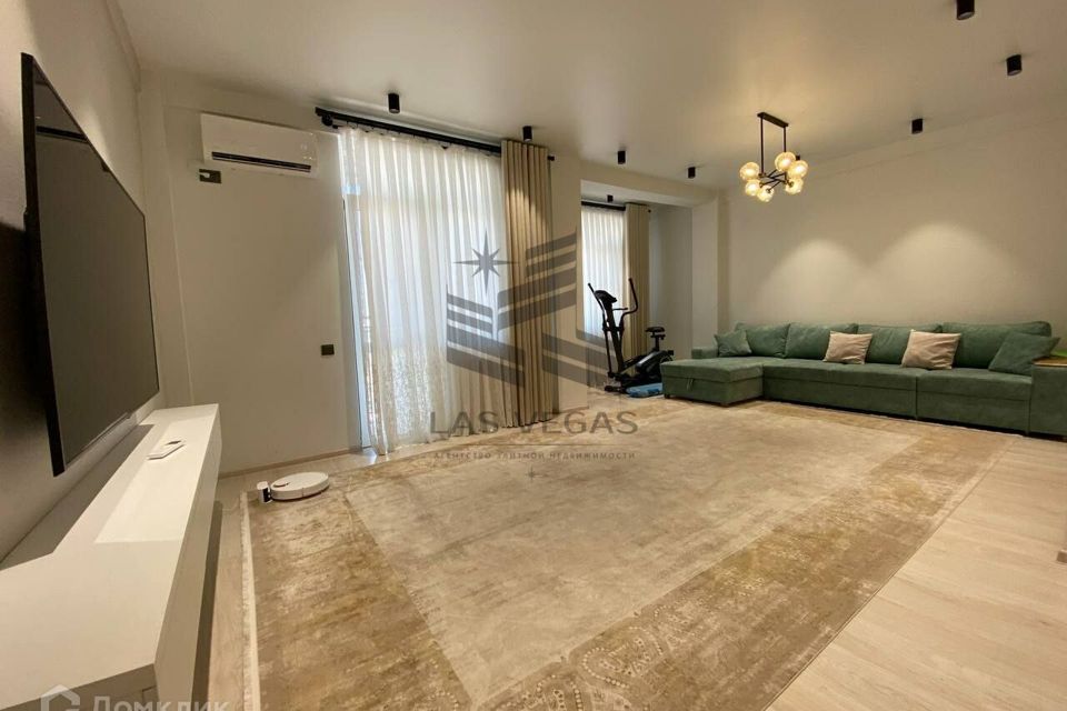 Сдаётся 1-комнатная квартира, 50 м²