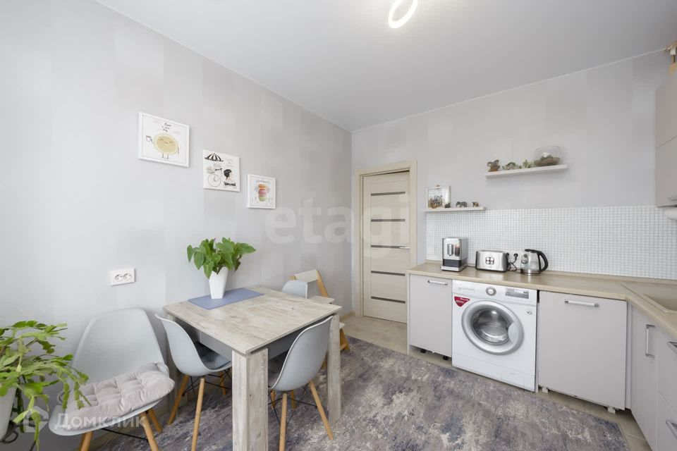 Продаётся 1-комнатная квартира, 44.4 м²
