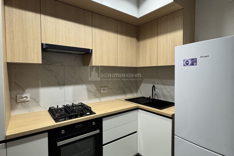 Сдаётся 2-комнатная квартира, 47.7 м²