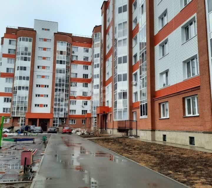 Продаётся 2-комнатная квартира, 74.6 м²