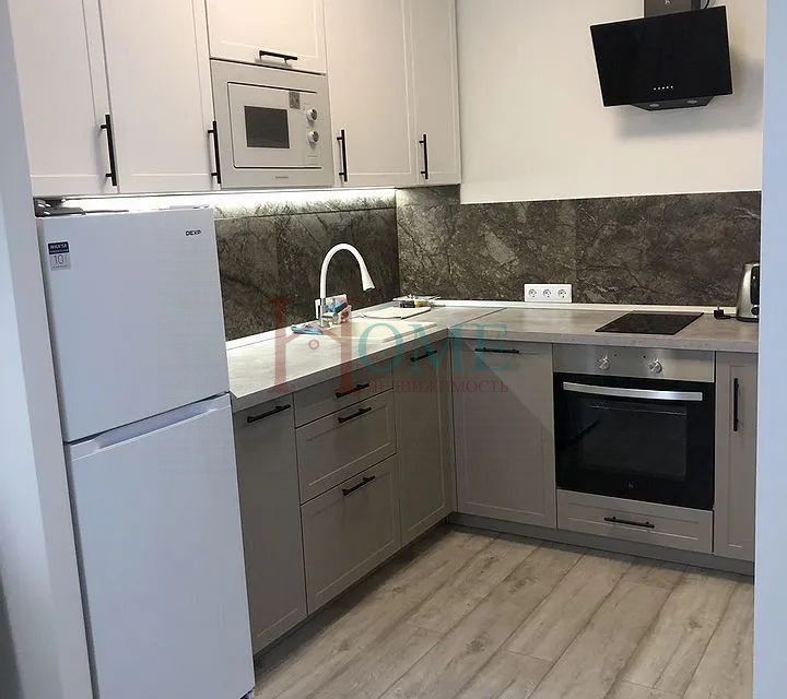 Сдаётся 2-комнатная квартира, 42 м²
