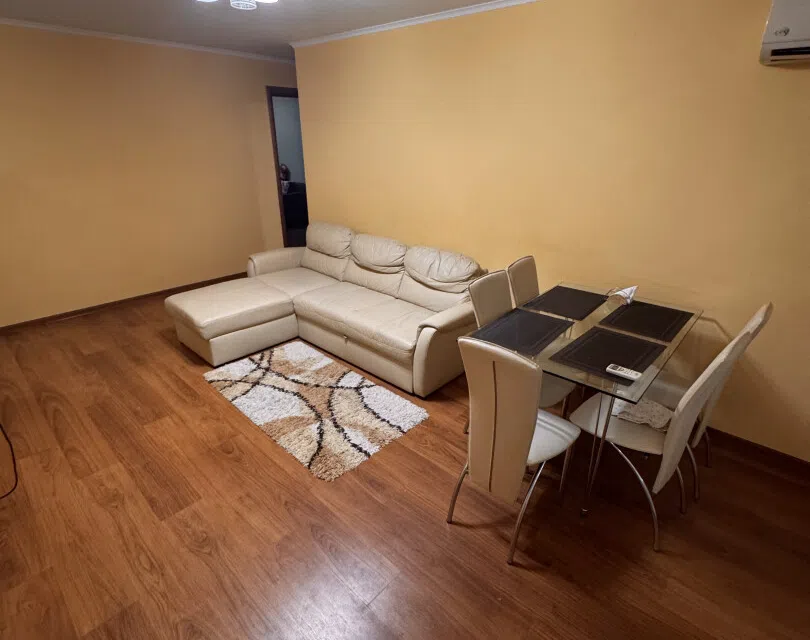 Продаётся 3-комнатная квартира, 56 м²