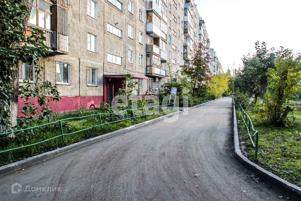 Продаётся 3-комнатная квартира, 57.9 м²
