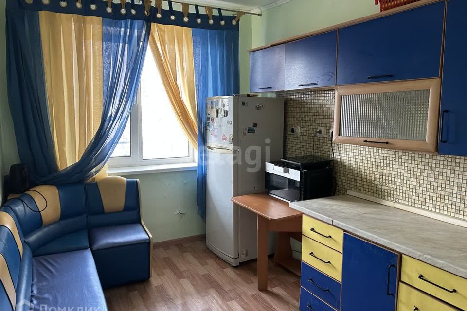 Продаётся 1-комнатная квартира, 35.6 м²