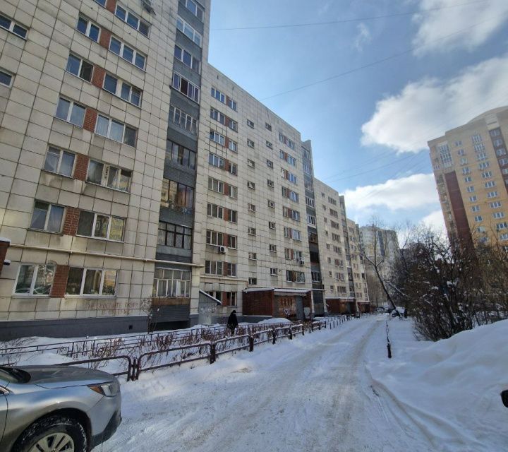 Продаётся 4-комнатная квартира, 74.3 м²