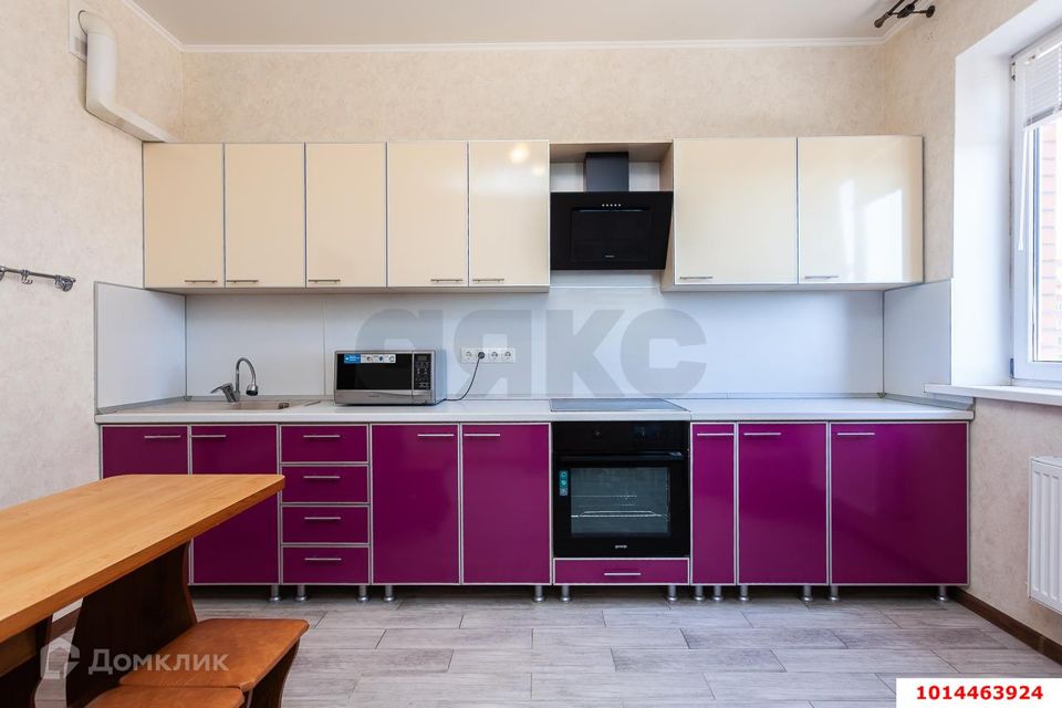 Продаётся 2-комнатная квартира, 69 м²