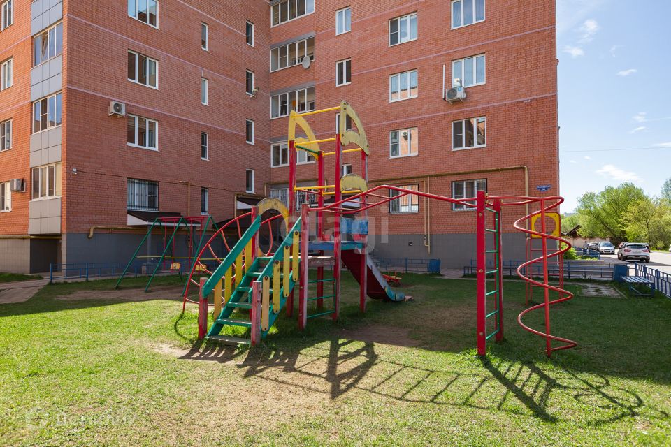 Продаётся 3-комнатная квартира, 94 м²