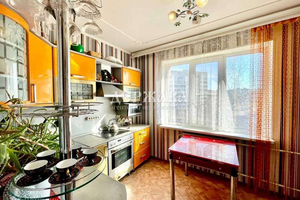 Продаётся 3-комнатная квартира, 64.5 м²