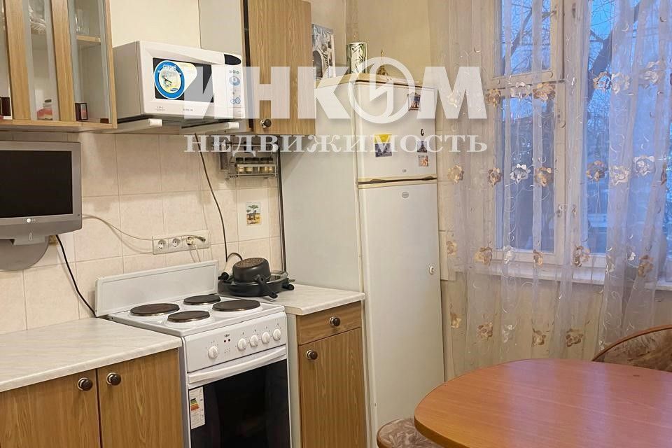 Сдаётся 1-комнатная квартира, 42 м²