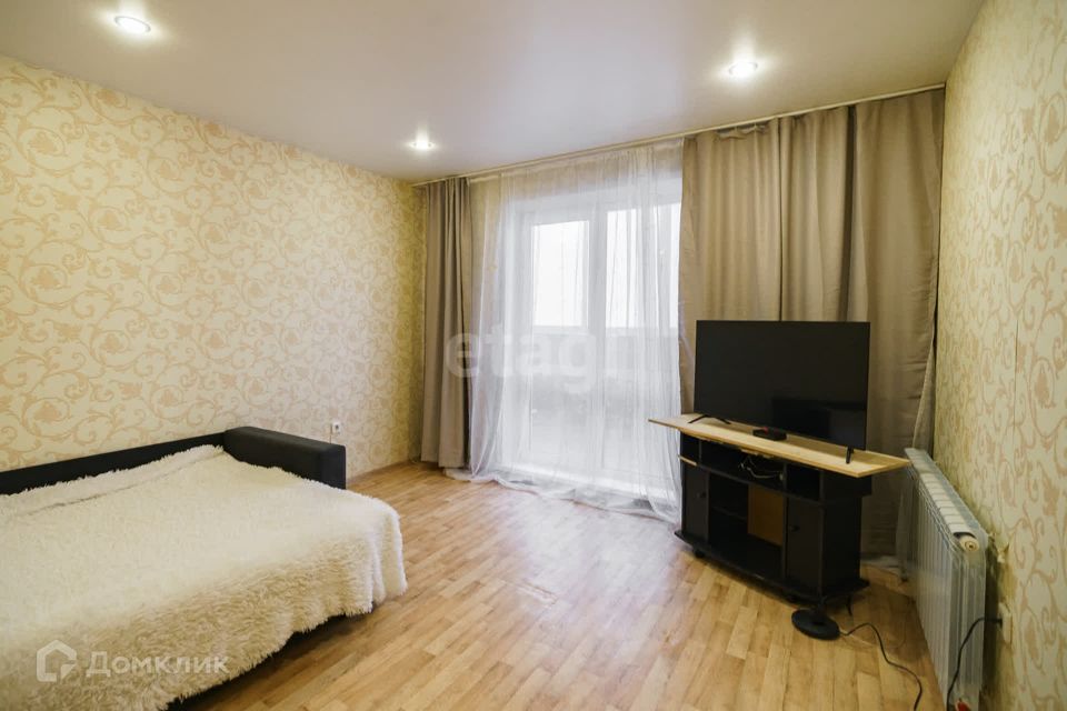 Продаётся 1-комнатная квартира, 35.8 м²