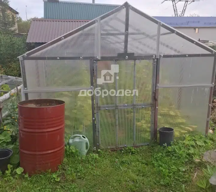 Продаётся 2-этажный дом, 25 м²