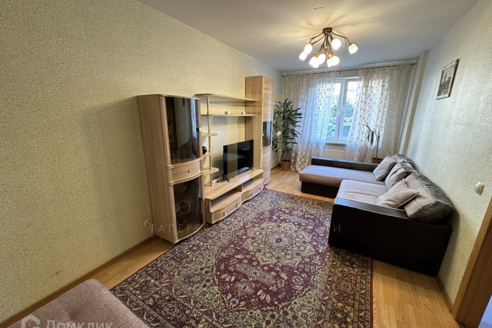 Продаётся 1-комнатная квартира, 37 м²