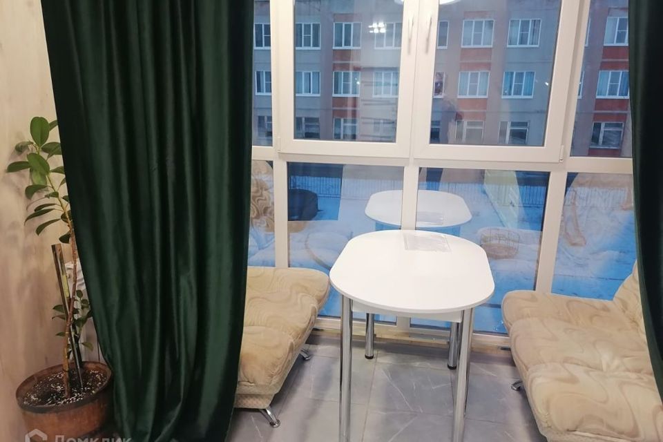 Продаётся 1-комнатная квартира, 37 м²