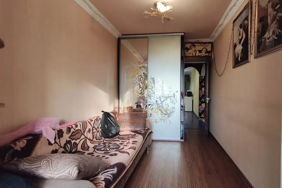 Продаётся 2-комнатная квартира, 53.6 м²