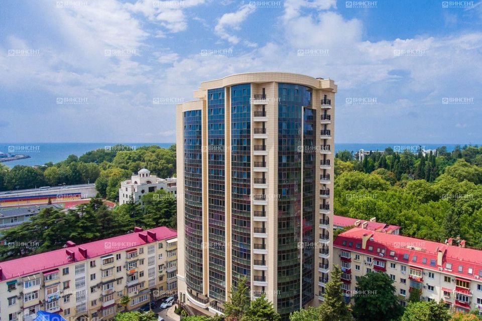 Продаётся 3-комнатная квартира, 110 м²