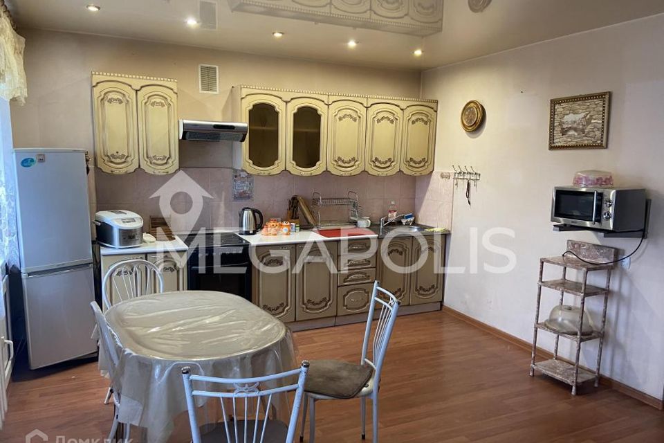 Продаётся 2-комнатная квартира, 67 м²
