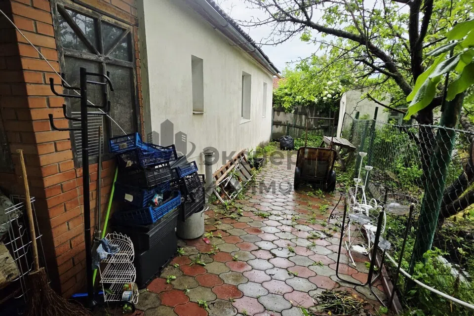 Продаётся 2-этажный дом, 80 м²