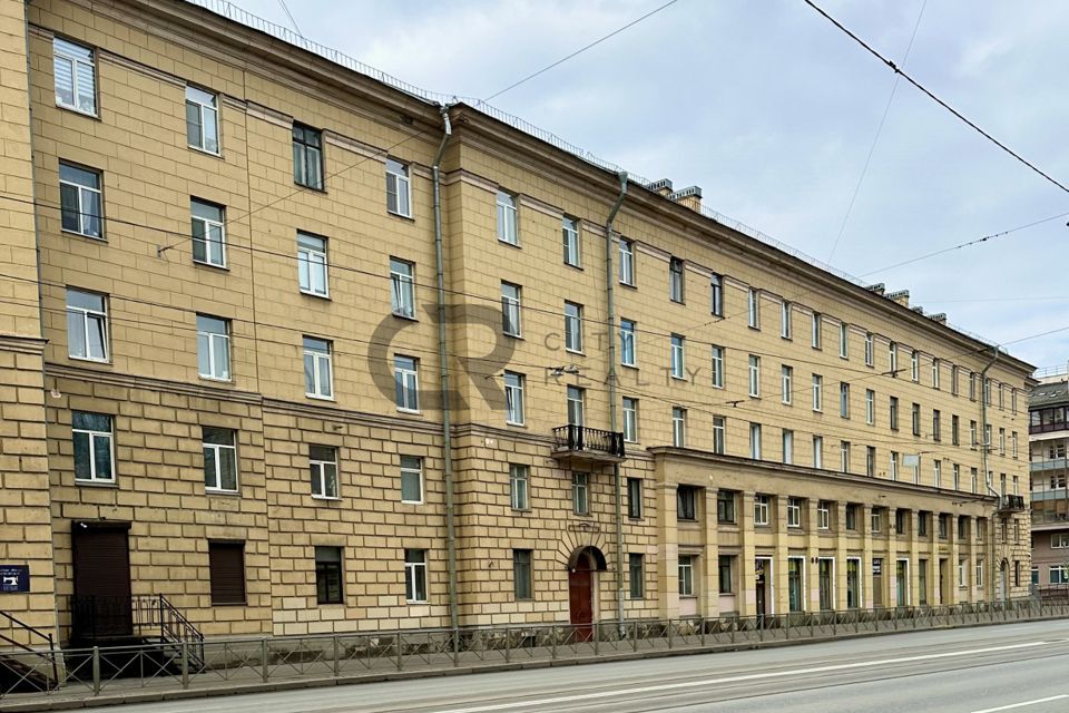 Среднеохтинский проспект квартира. Среднеохтинский проспект квартира