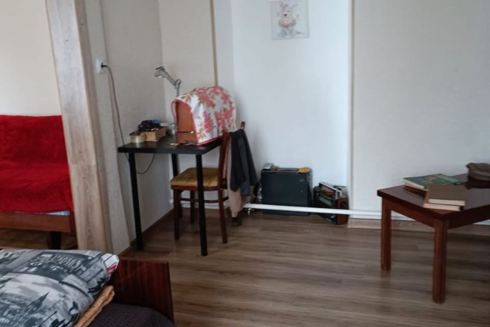 Продаётся 4-комнатная квартира, 82.3 м²