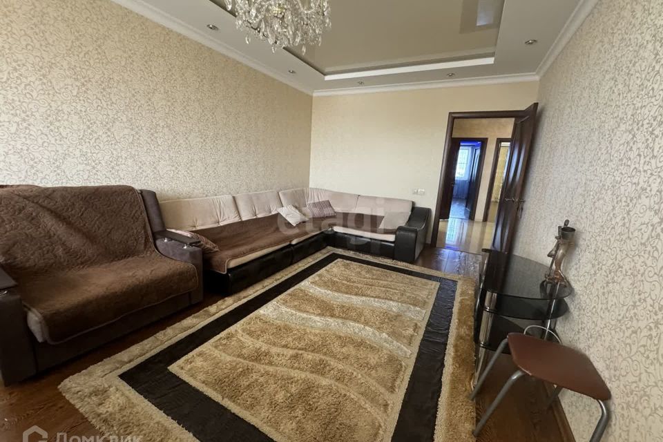 Продаётся 3-комнатная квартира, 100 м²
