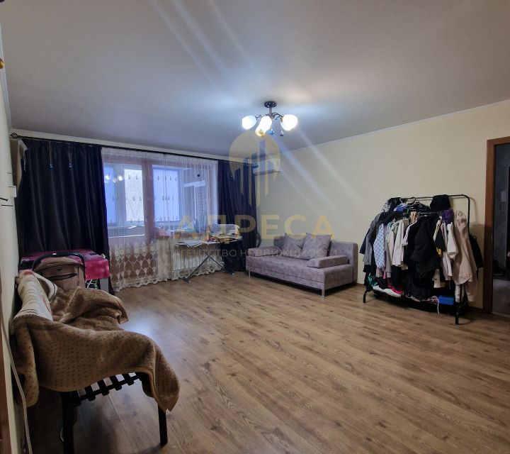 Продаётся 3-комнатная квартира, 70.1 м²