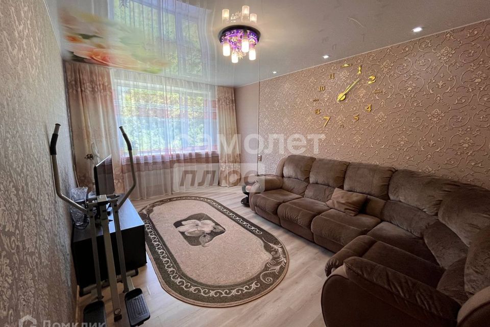 Продаётся 3-комнатная квартира, 65.8 м²