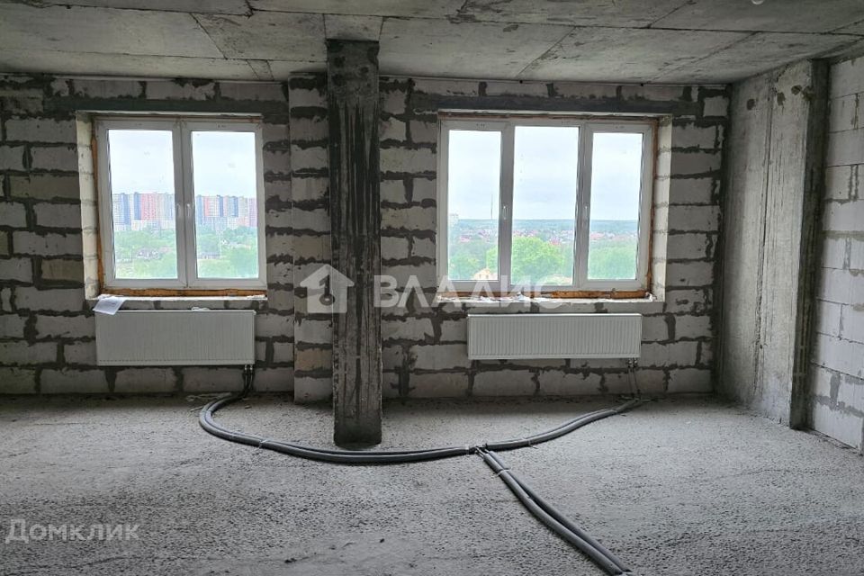 Продаётся 1-комнатная квартира, 47 м²