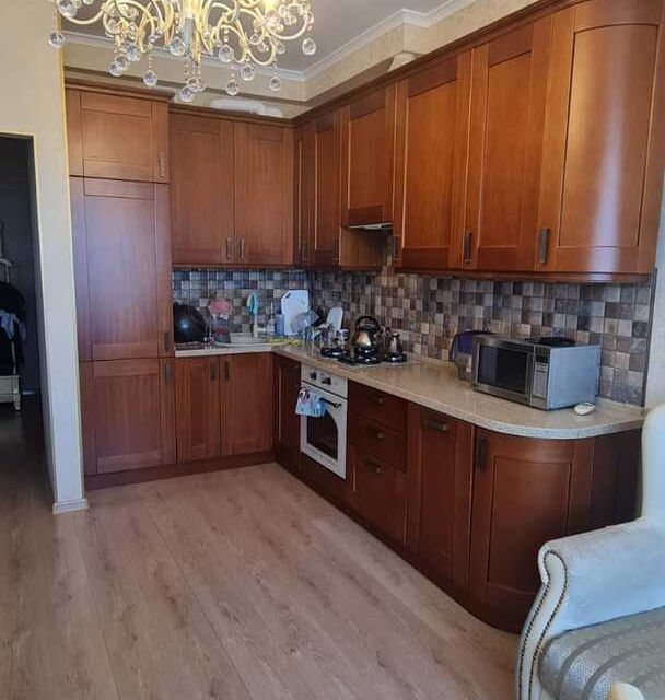 Продаётся 1-комнатная квартира, 51 м²
