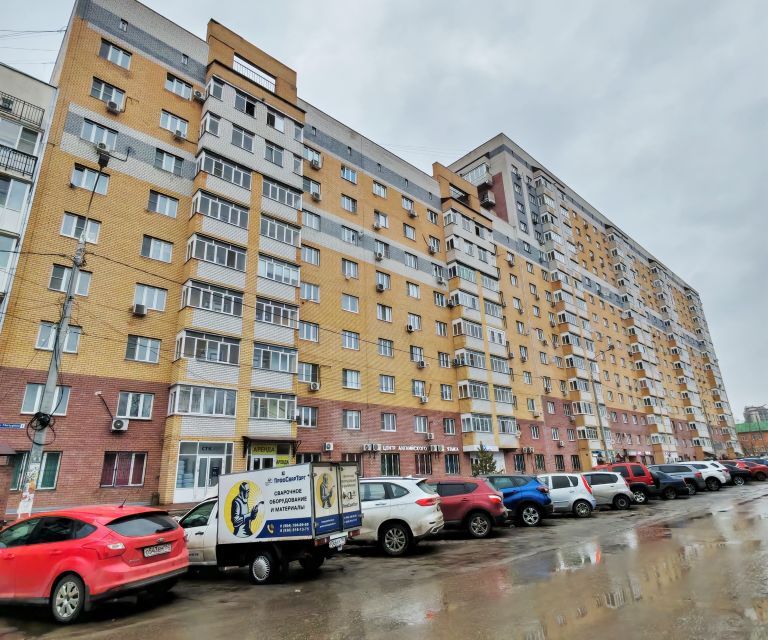 Продаётся 2-комнатная квартира, 58.3 м²