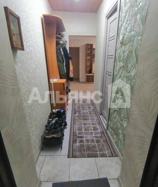 Продаётся 3-комнатная квартира, 53.9 м²