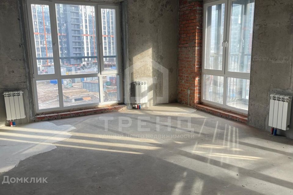 Продаётся 3-комнатная квартира, 102.83 м²