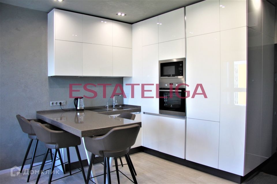 Сдаётся 2-комнатная квартира, 53 м²
