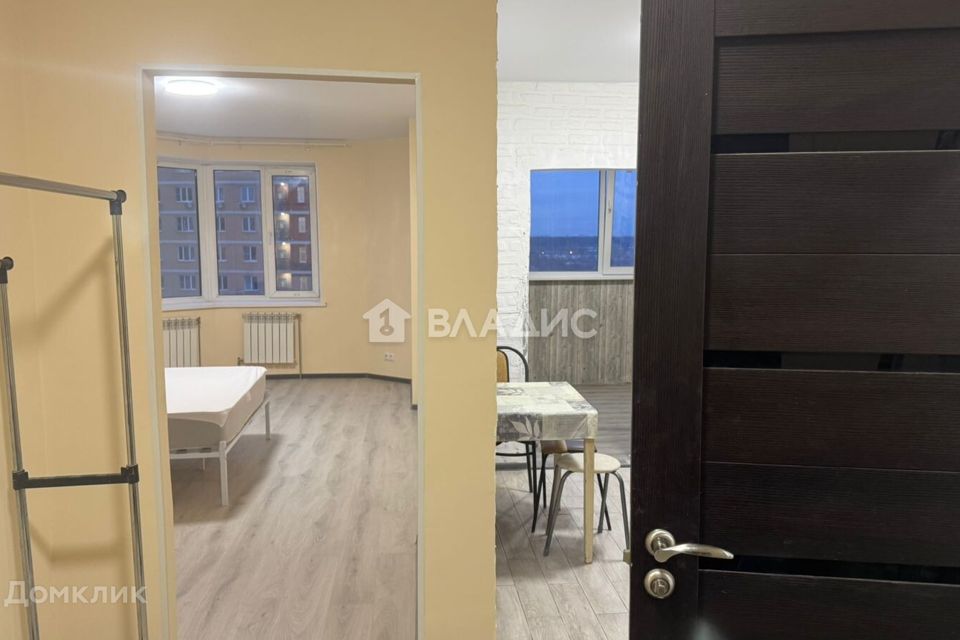 Продаётся 1-комнатная квартира, 43.7 м²