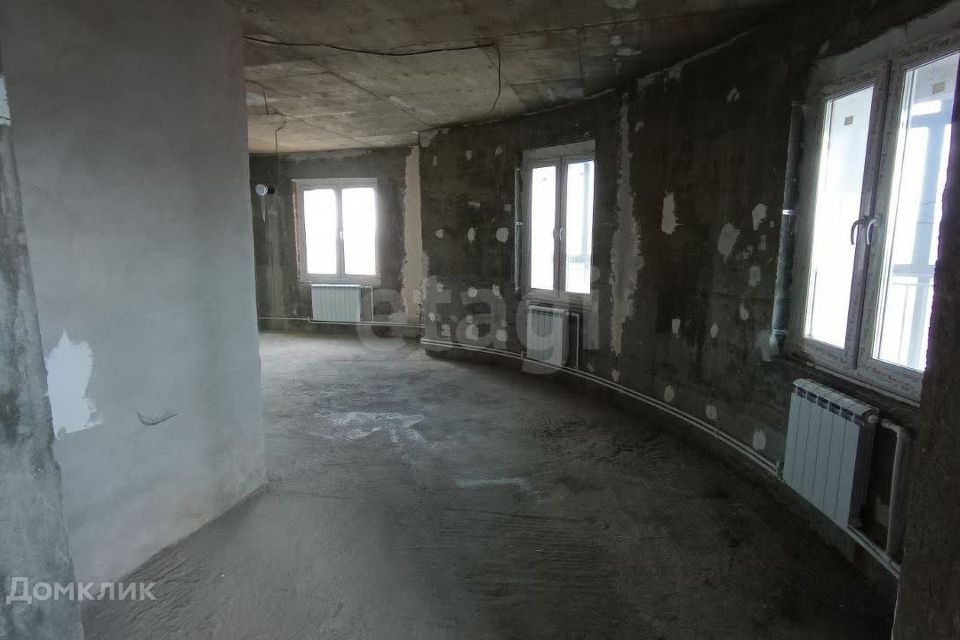 Продаётся 2-комнатная квартира, 100.1 м²