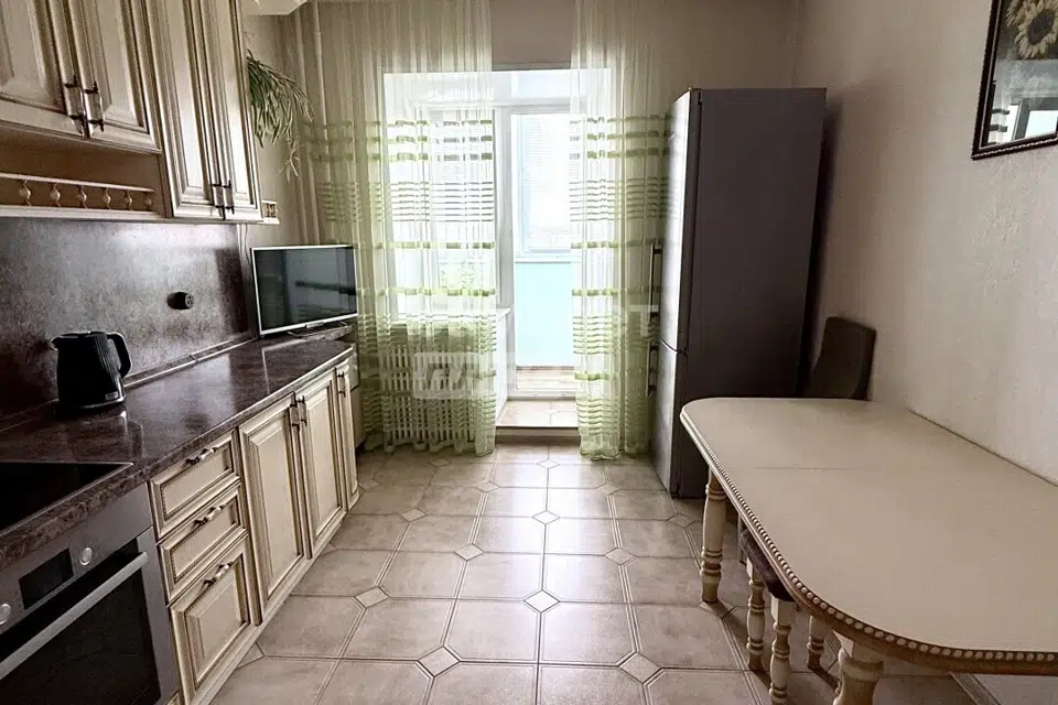 Продаётся 2-комнатная квартира, 70.5 м²