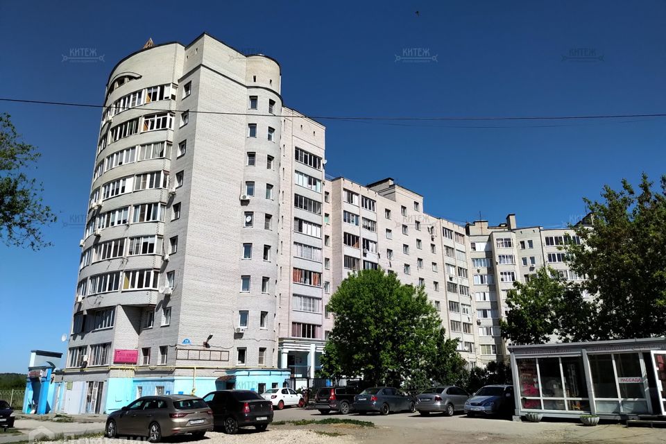 Продаётся 2-комнатная квартира, 61.7 м²