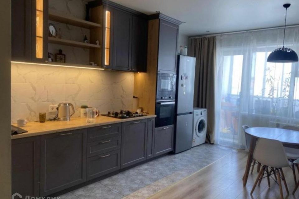 Продаётся 3-комнатная квартира, 82 м²