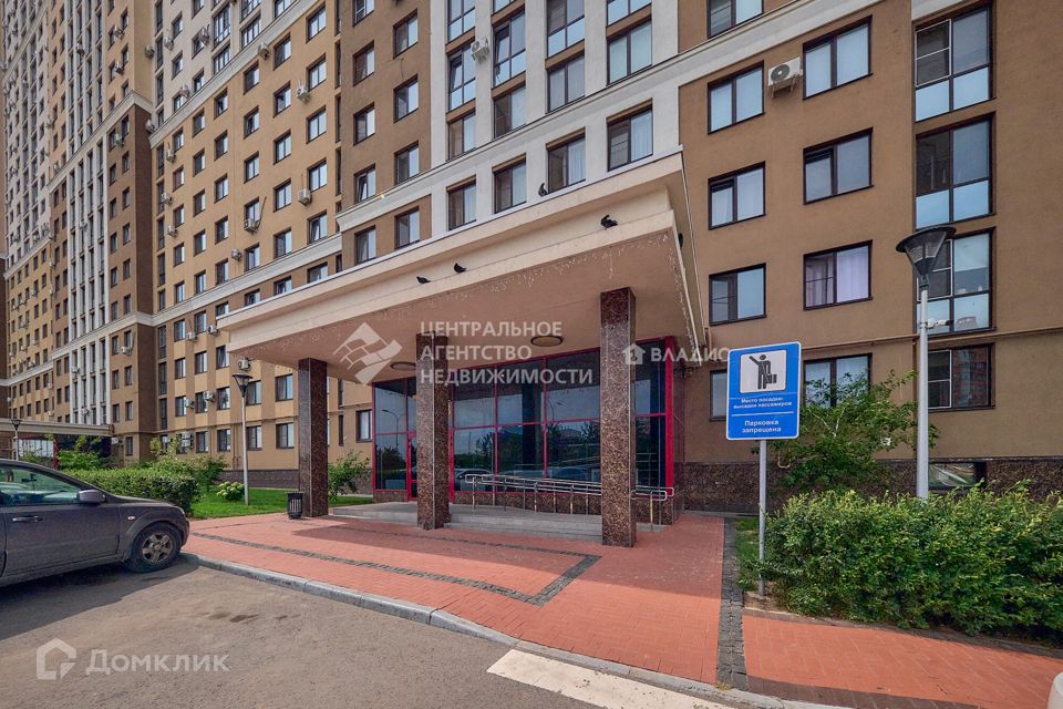 Продаётся 1-комнатная квартира, 45.5 м²