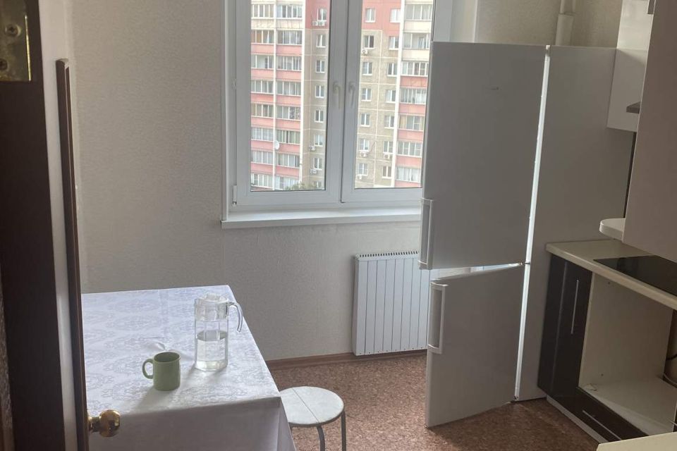 Сдаётся 2-комнатная квартира, 56.4 м²