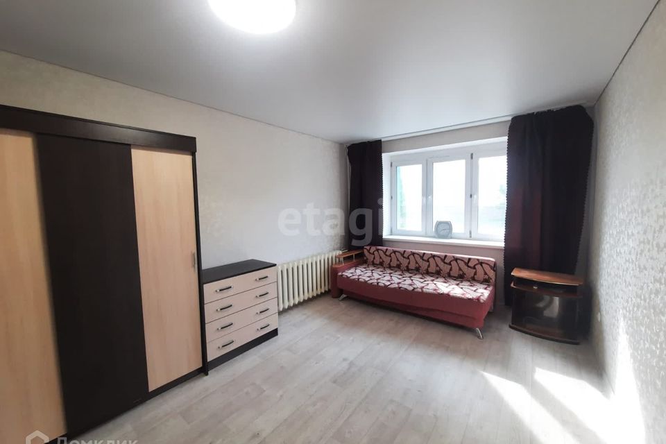 Продаётся 1-комнатная квартира, 38 м²