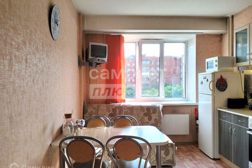Продаётся 1-комнатная квартира, 38.7 м²
