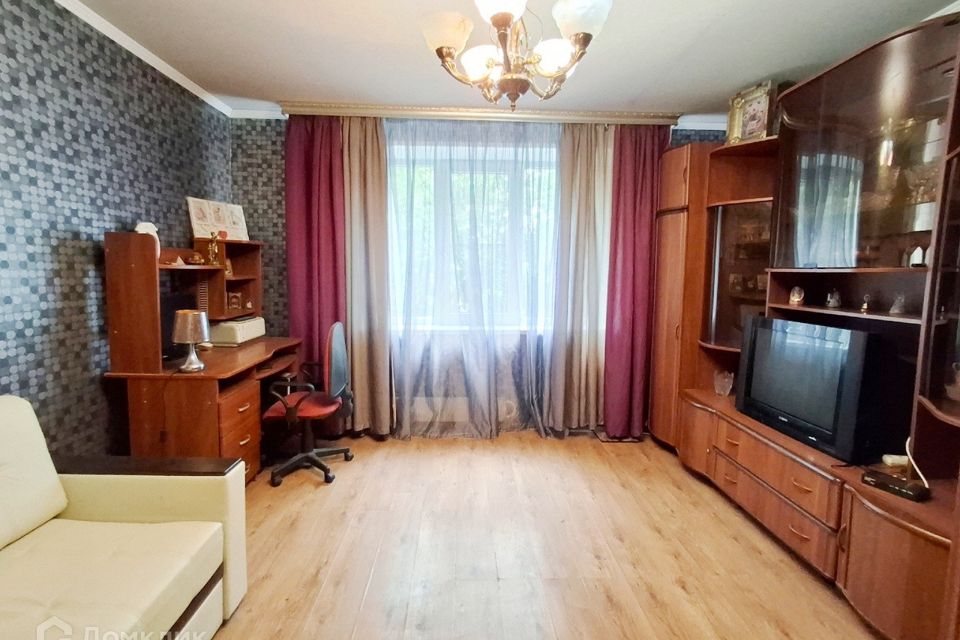 Сдаётся 2-комнатная квартира, 53 м²
