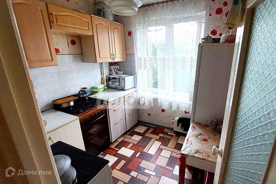 Продаётся 3-комнатная квартира, 58.4 м²
