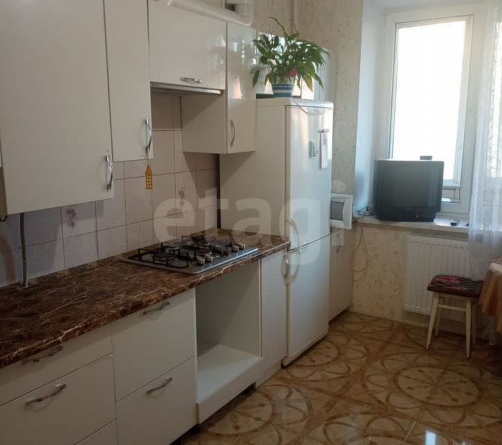 Продаётся 1-комнатная квартира, 43.6 м²