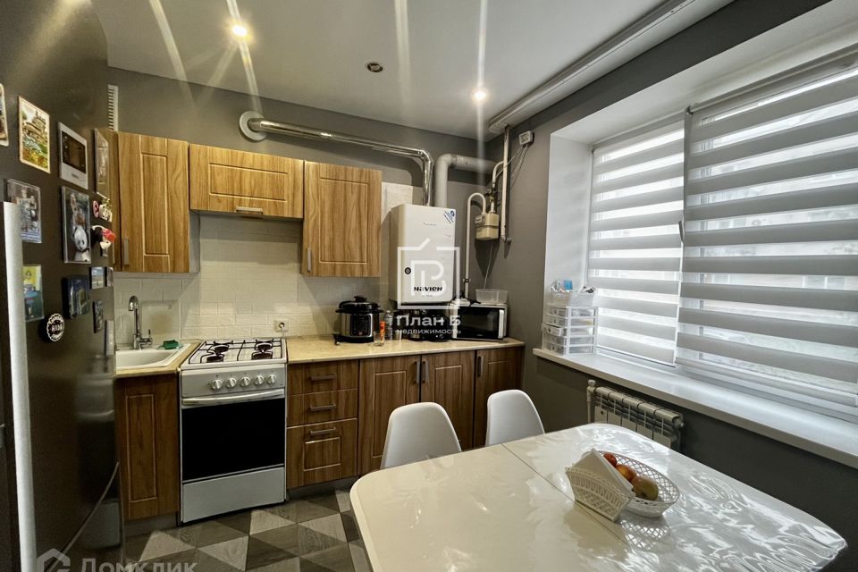 Продаётся 2-комнатная квартира, 45.7 м²