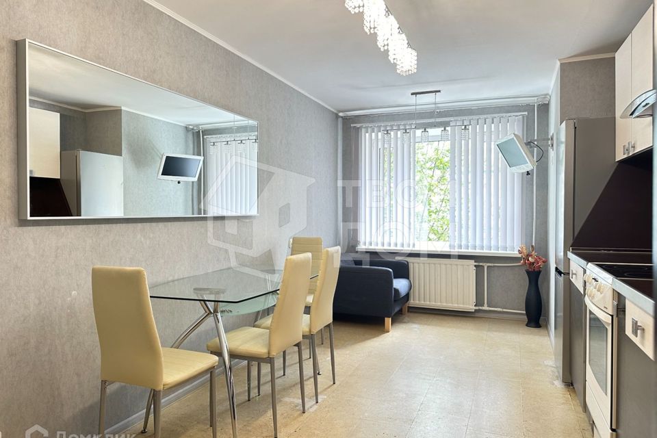 Продаётся 2-комнатная квартира, 74 м²